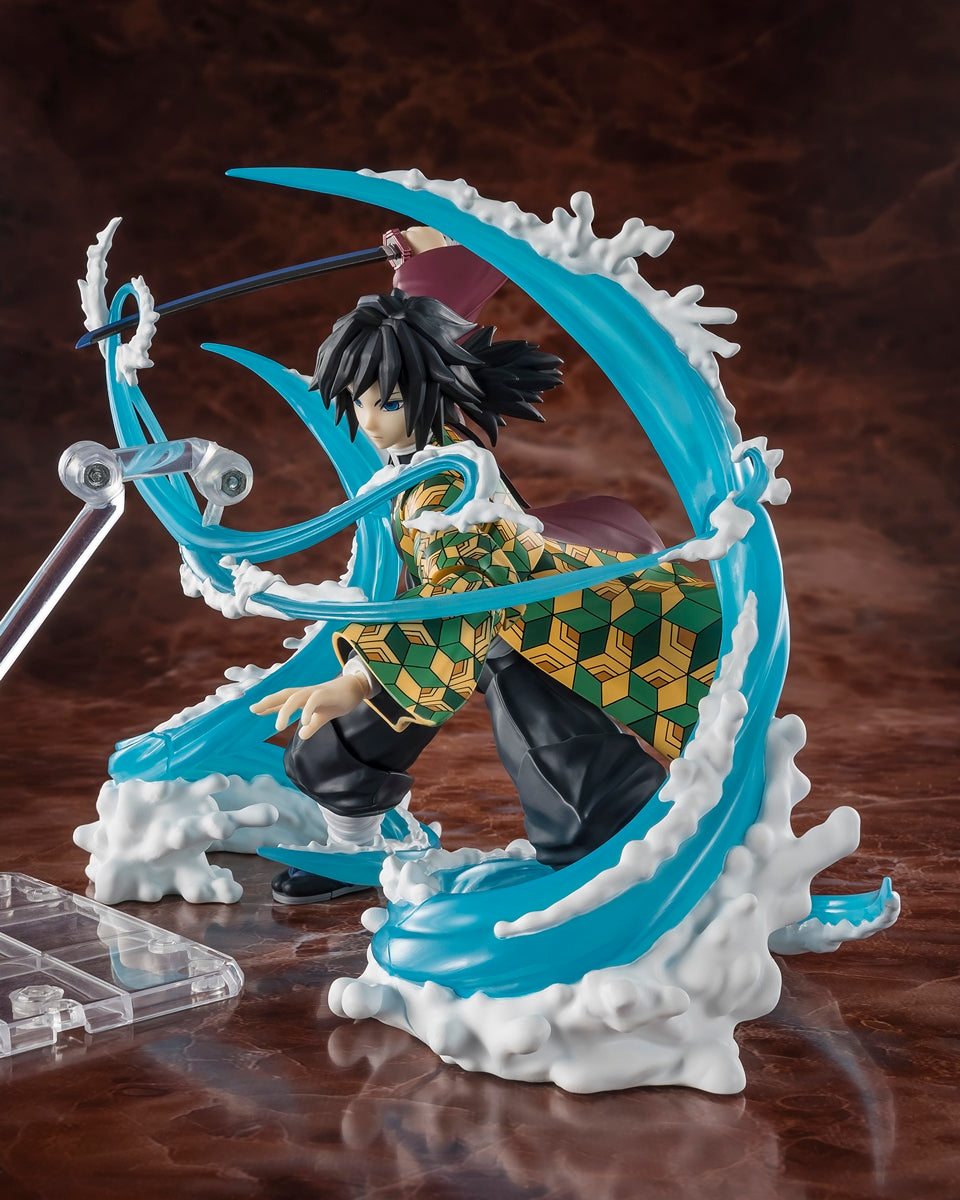 S.H.Figuarts Tanjiro Kamado and Giyu Tomioka Water Breathing Effect Set